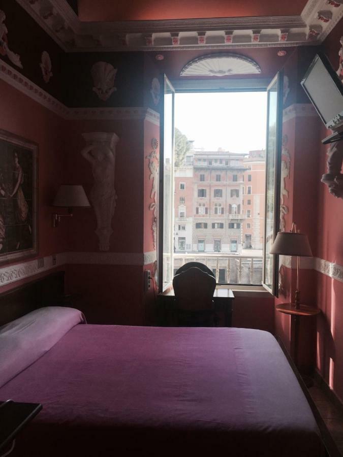 Hotel Barrett Roma Exterior foto